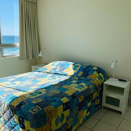 The Shore Apartments - Beachfront Gold Coast Buitenkant foto