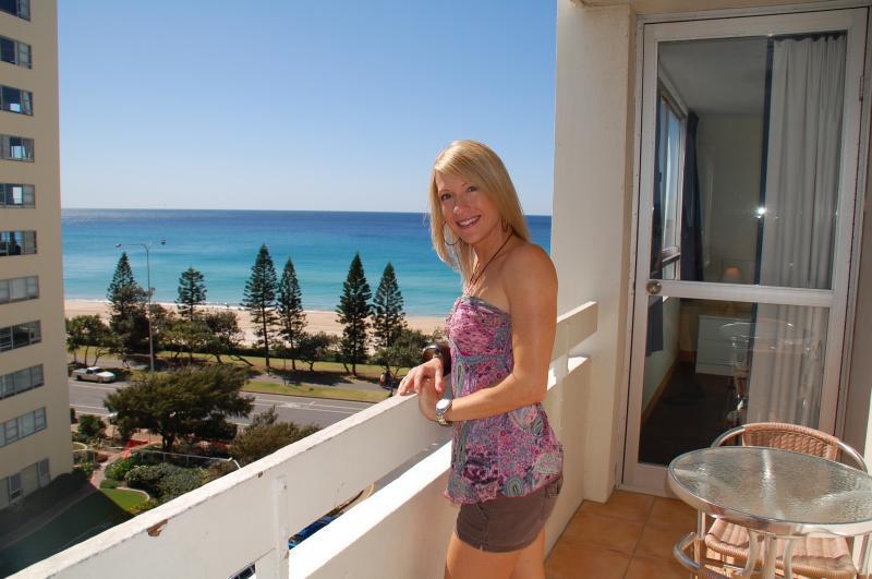 The Shore Apartments - Beachfront Gold Coast Buitenkant foto
