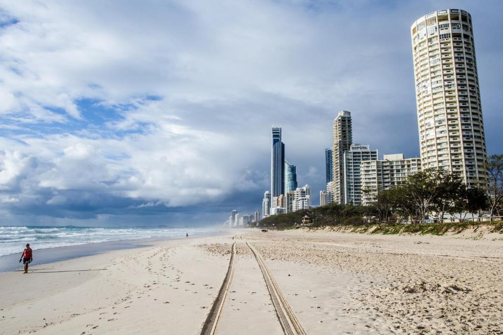 The Shore Apartments - Beachfront Gold Coast Buitenkant foto