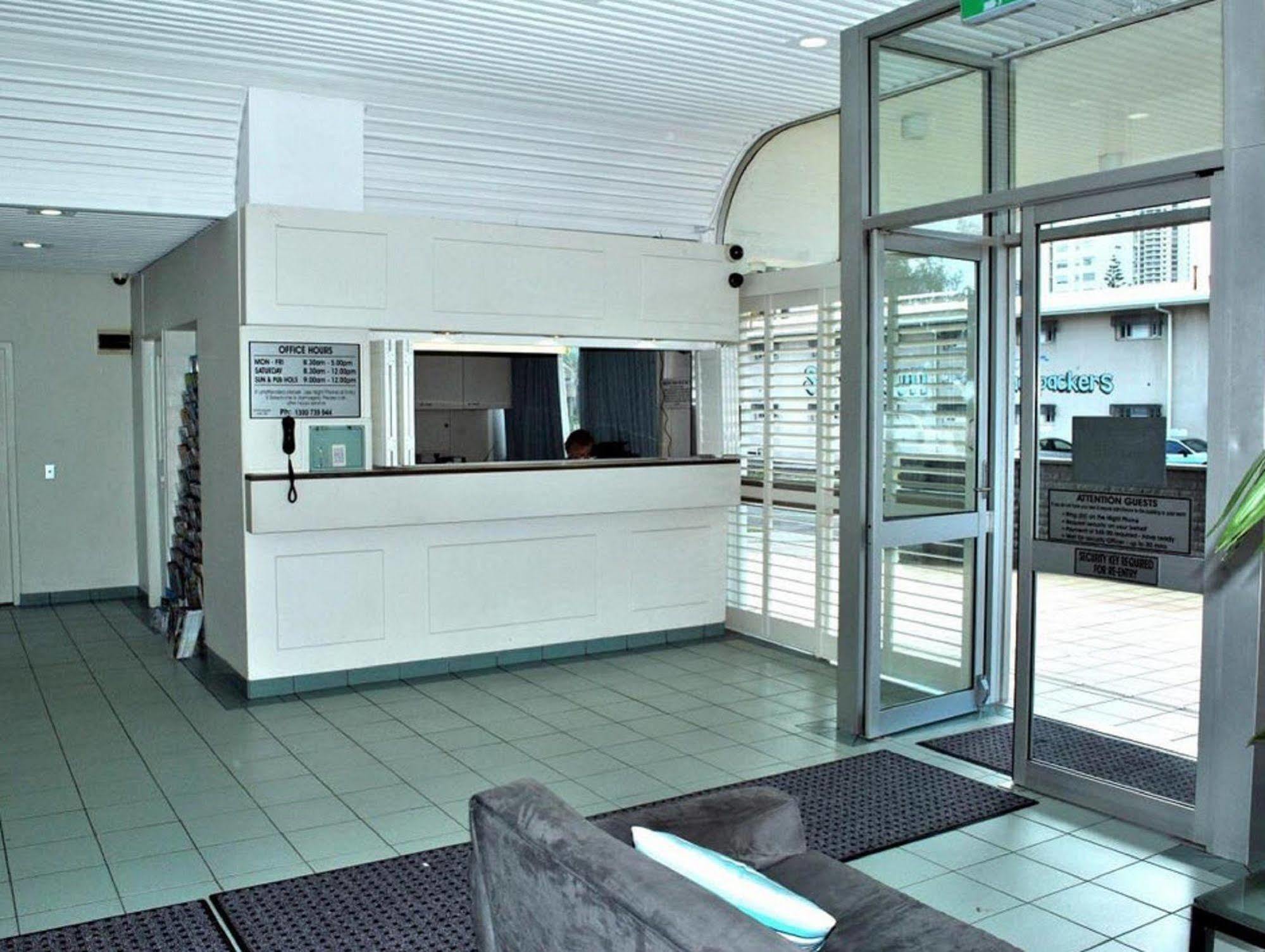 The Shore Apartments - Beachfront Gold Coast Buitenkant foto