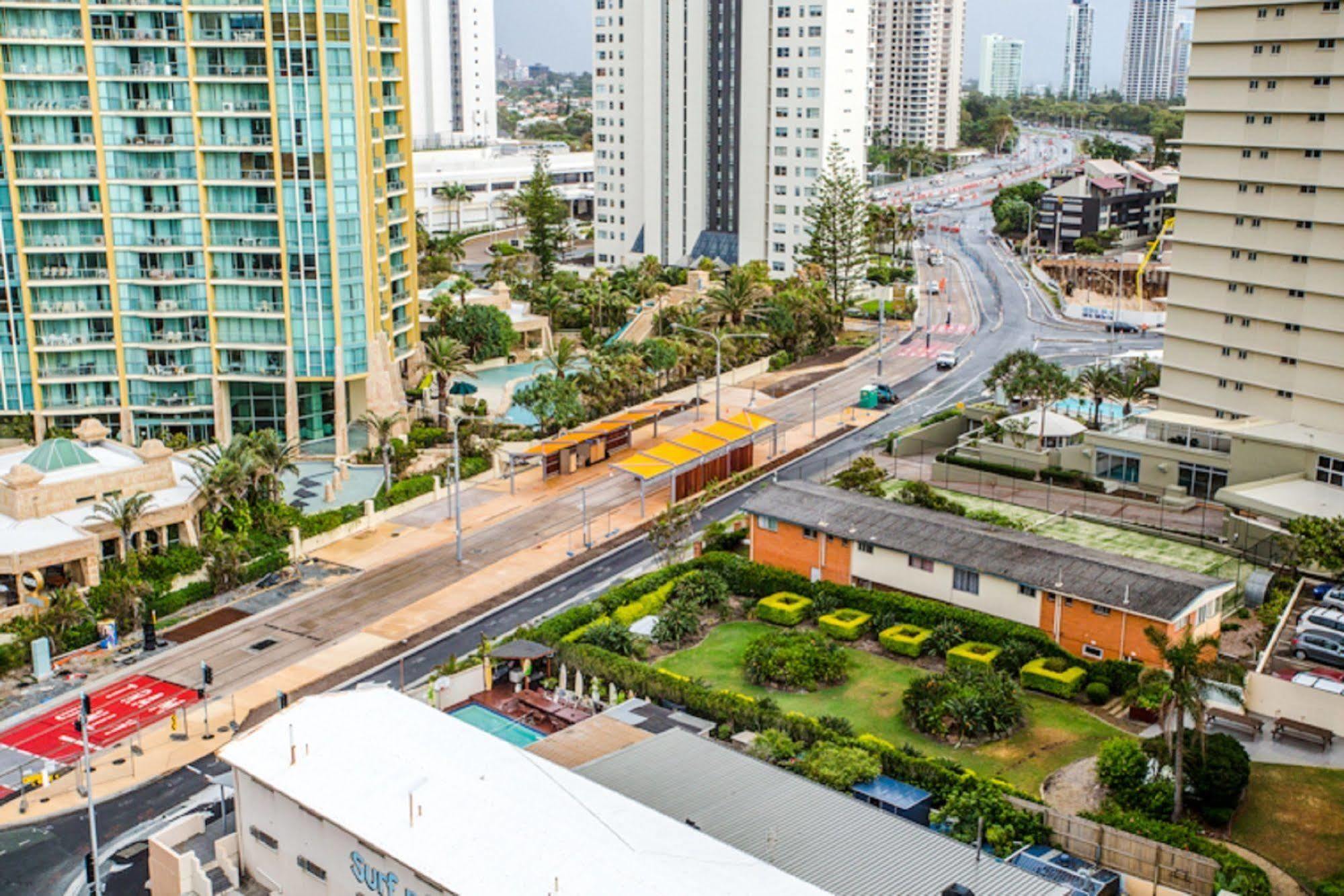 The Shore Apartments - Beachfront Gold Coast Buitenkant foto